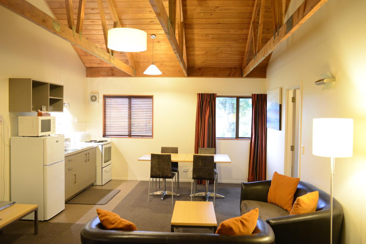 The Hobbit Motorlodge Ohakune Eksteriør bilde